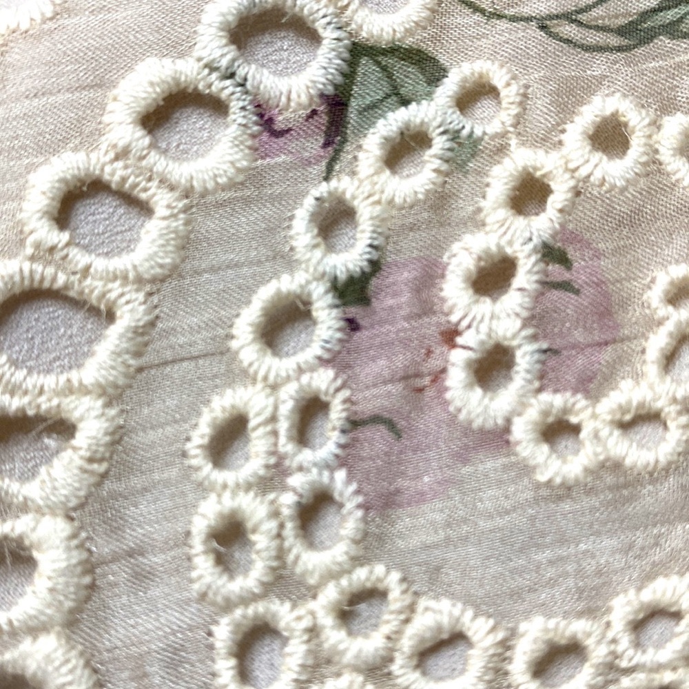 VERONICA BEARD Maryam Cream Multi Eyelet Chiffon Top Size 2 - Picture 7 of 9